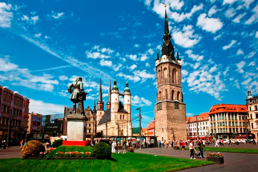 Halle (Saale)