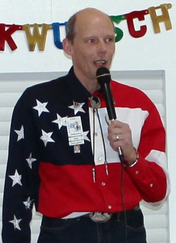 EARL BERNIE TWIRLERS SDC e.V.