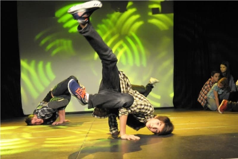 Typhon Breakdance