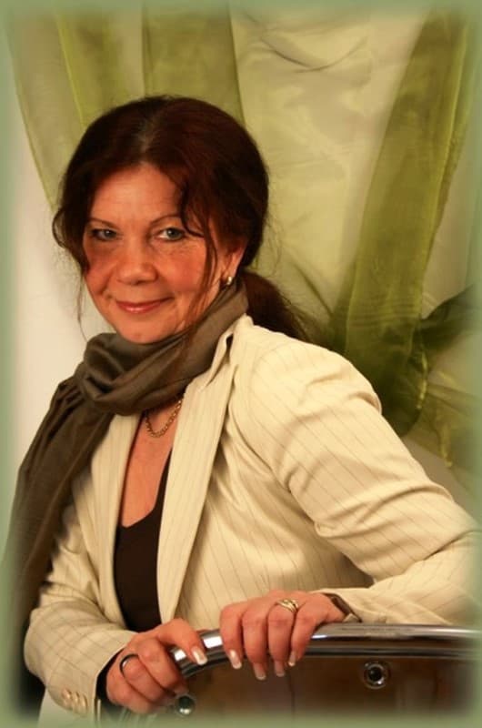 Tanz und Lehre - Martina Groß-Erdenberger