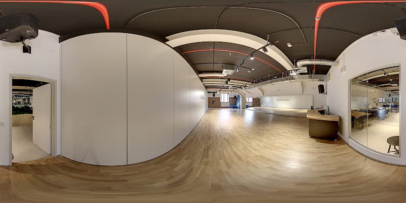 Dance Academy