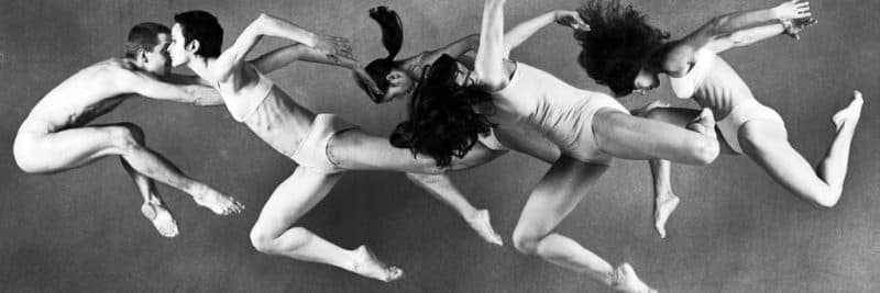 Modern Dance Zeitgenössicher Tanz Contemporary Dance Jazz Ballett Yoga für Erwachsene Kurse Unterricht Tanz Yoga Frankfurt